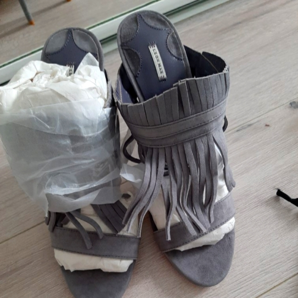 Suede sandals
